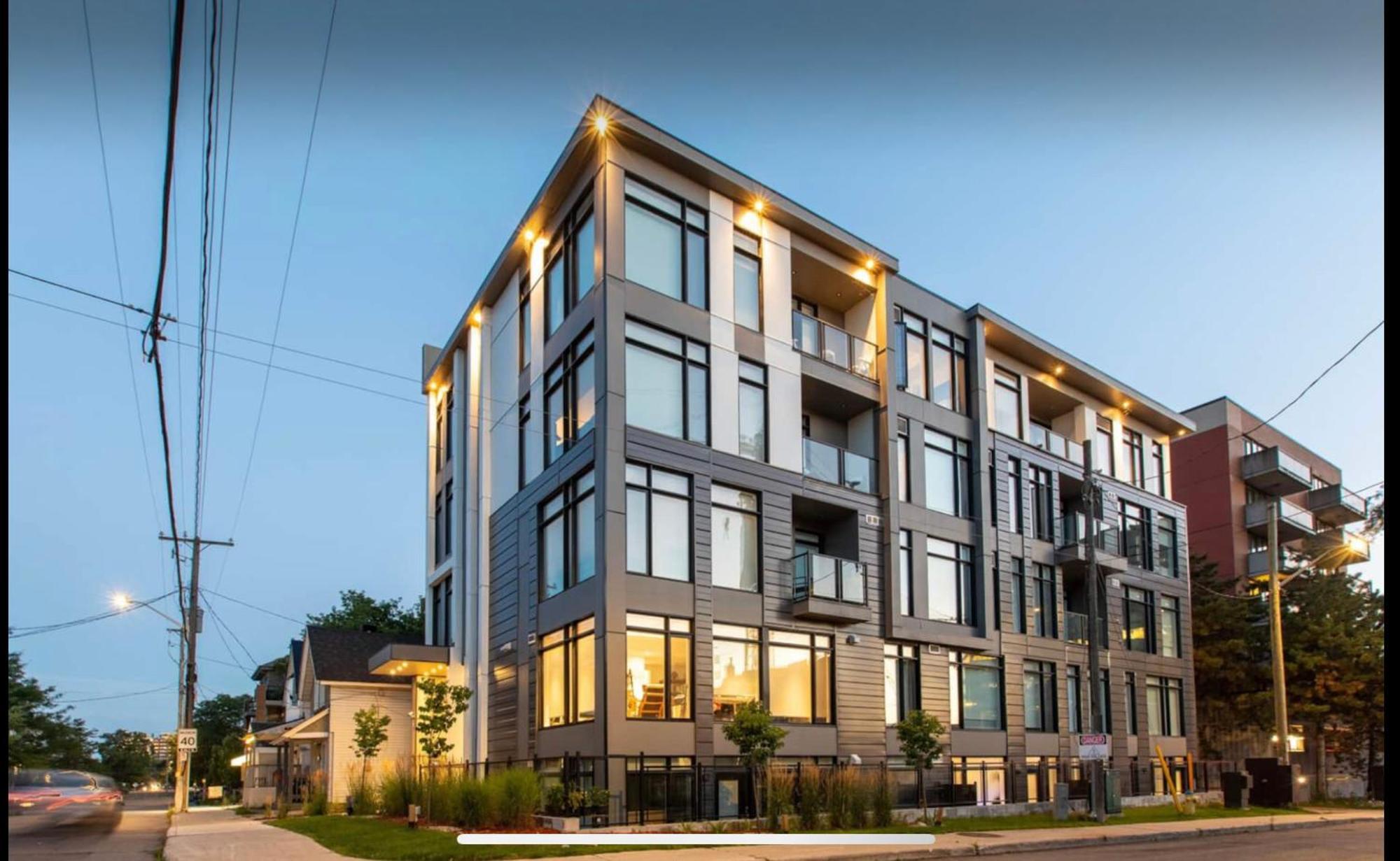 Westview Luxury Suites Ottawa Exteriör bild
