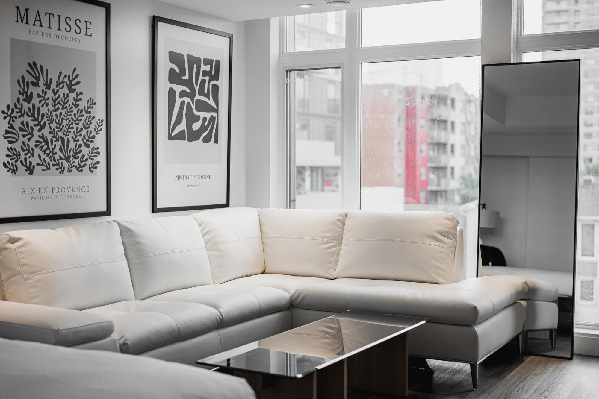 Westview Luxury Suites Ottawa Exteriör bild
