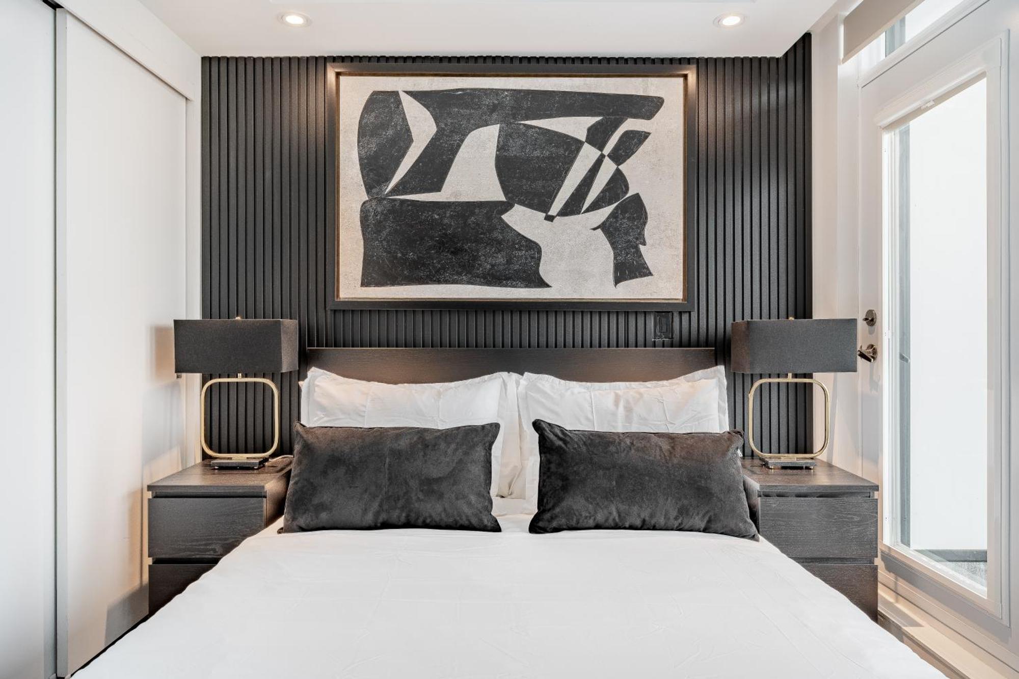Westview Luxury Suites Ottawa Exteriör bild