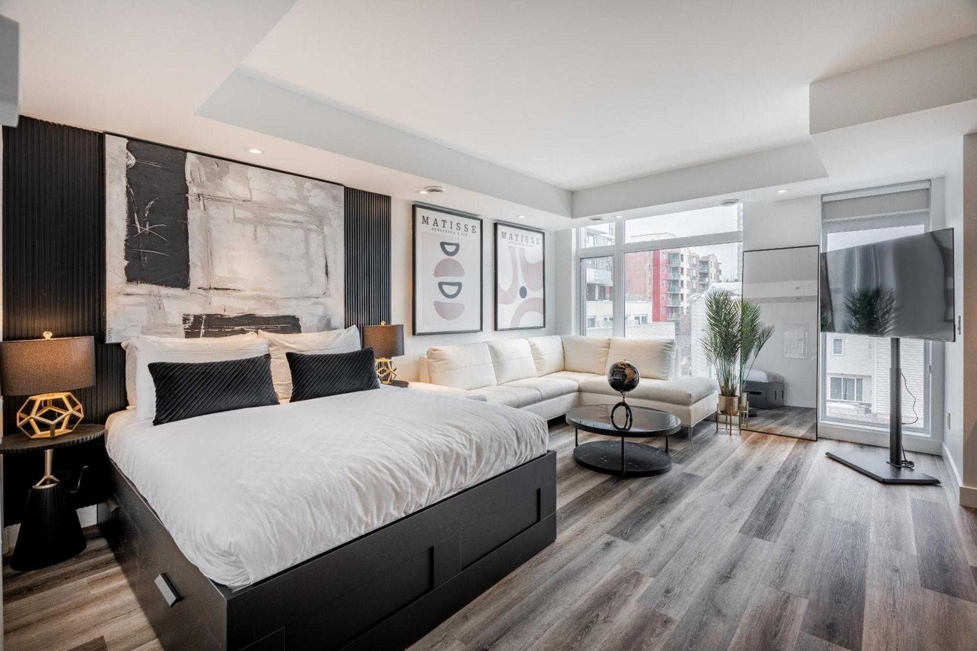 Westview Luxury Suites Ottawa Exteriör bild