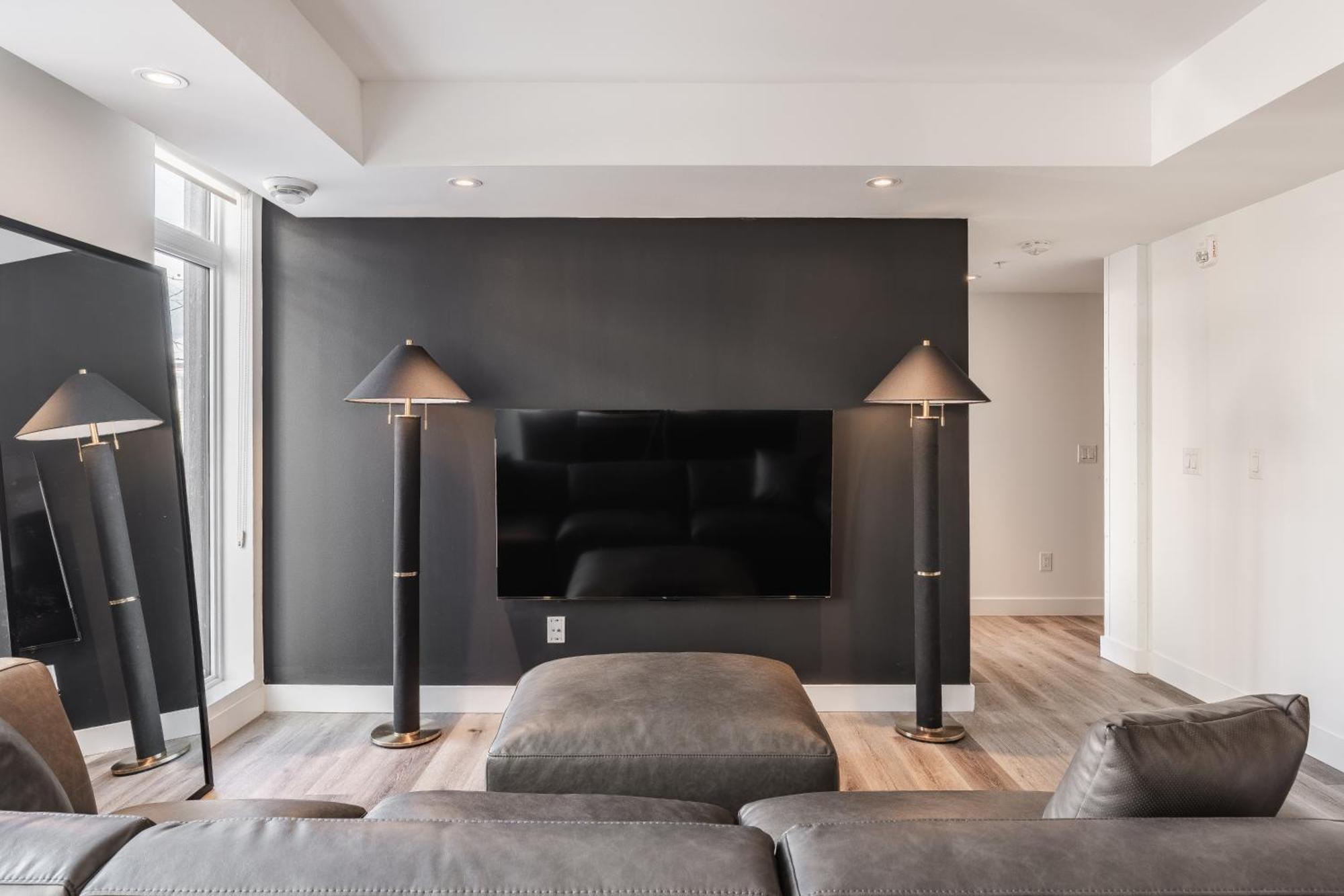 Westview Luxury Suites Ottawa Exteriör bild